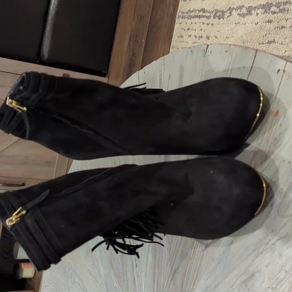 Sam Edelman Keegan Black Suede ankle boots with fringe almost new - Picture 4 of 12